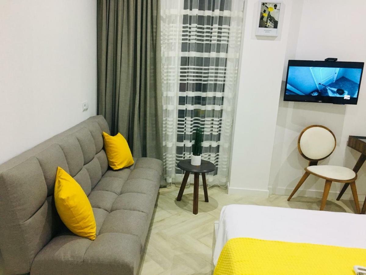 Yellow Room With Sea View Makhinjauri Exterior photo